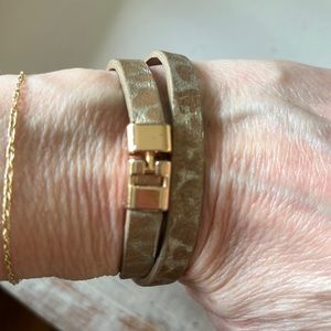 Leighelena leather bracelet